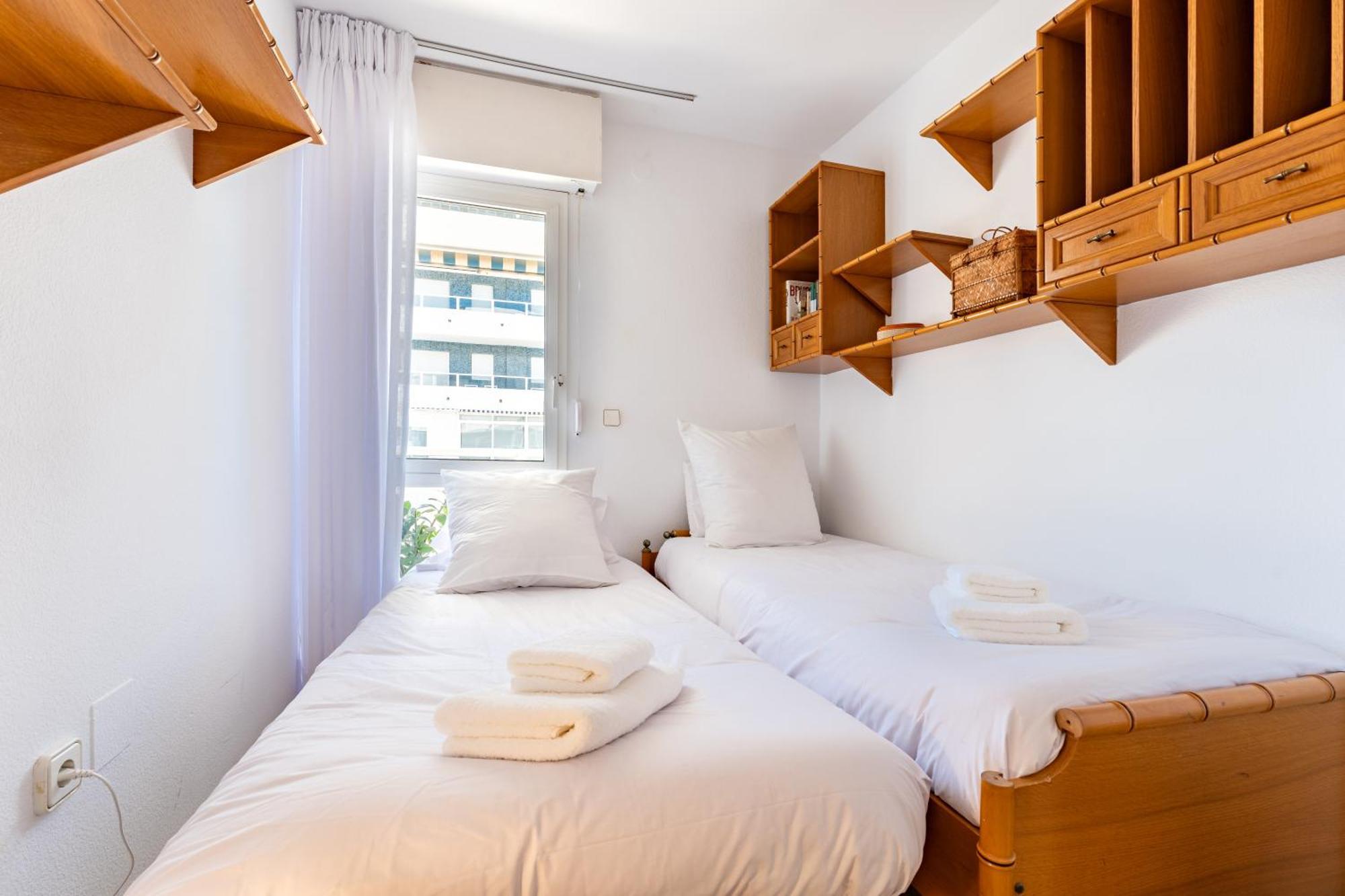 Tropico Carihuela View & Parking Apartment Торемолинос Екстериор снимка