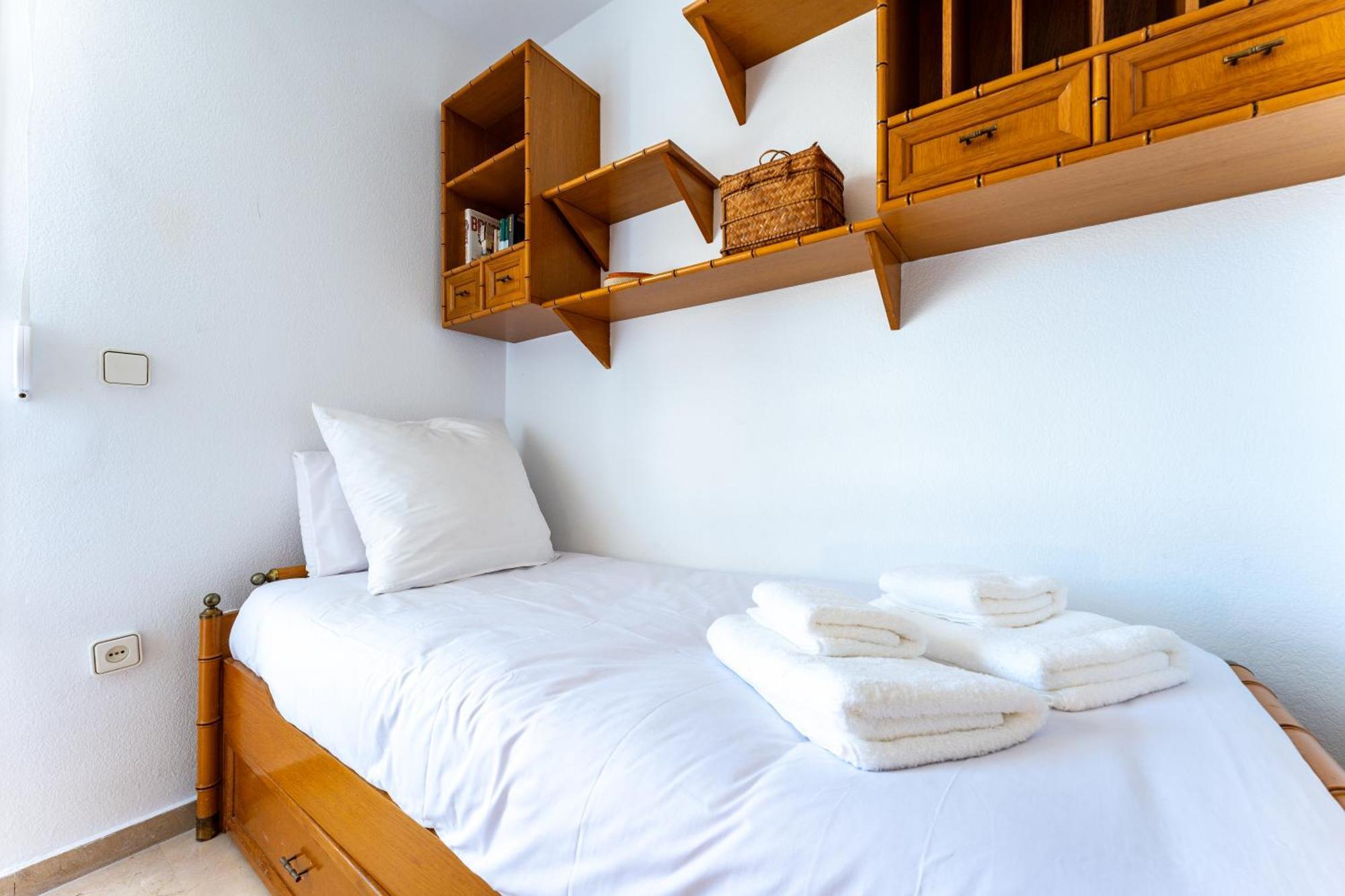 Tropico Carihuela View & Parking Apartment Торемолинос Екстериор снимка